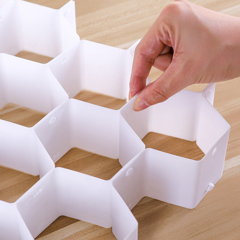 Honeycomb drawer divider